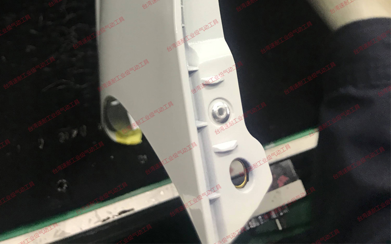 台湾樱桃播放器SN-822V汽车行业