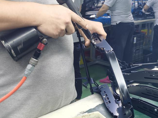 佳得顺采购樱桃播放器用于家电生产的气动弯头樱桃视频下载污